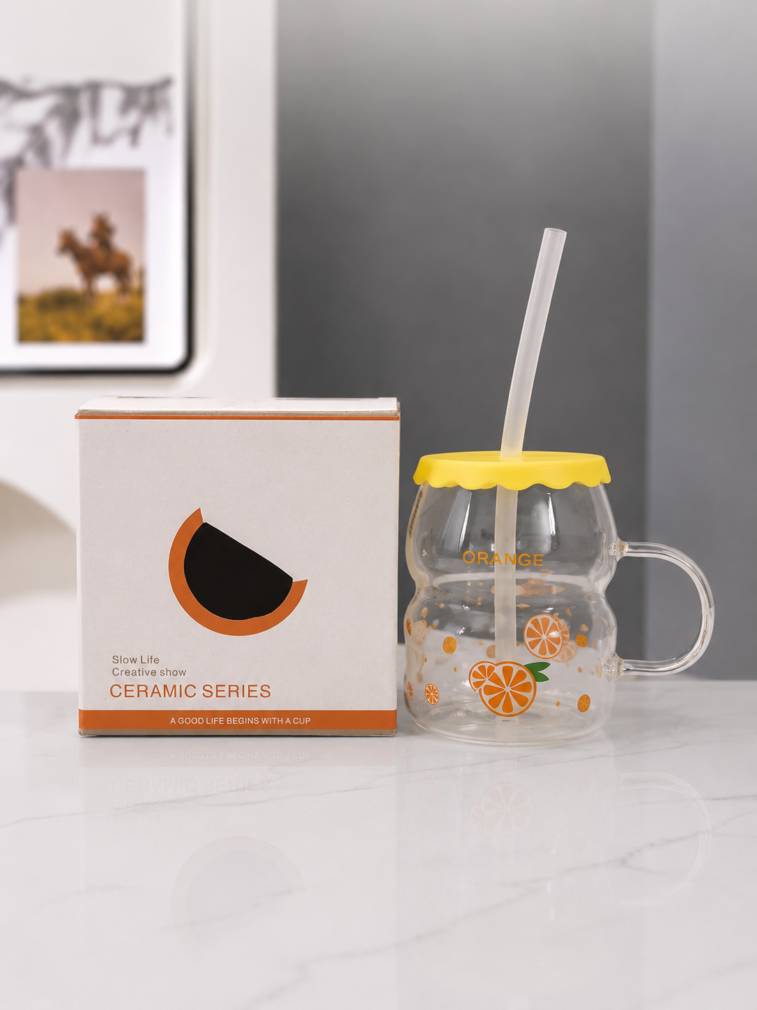 Momaz Glass Mug with Straw & Lid – Orange Design
